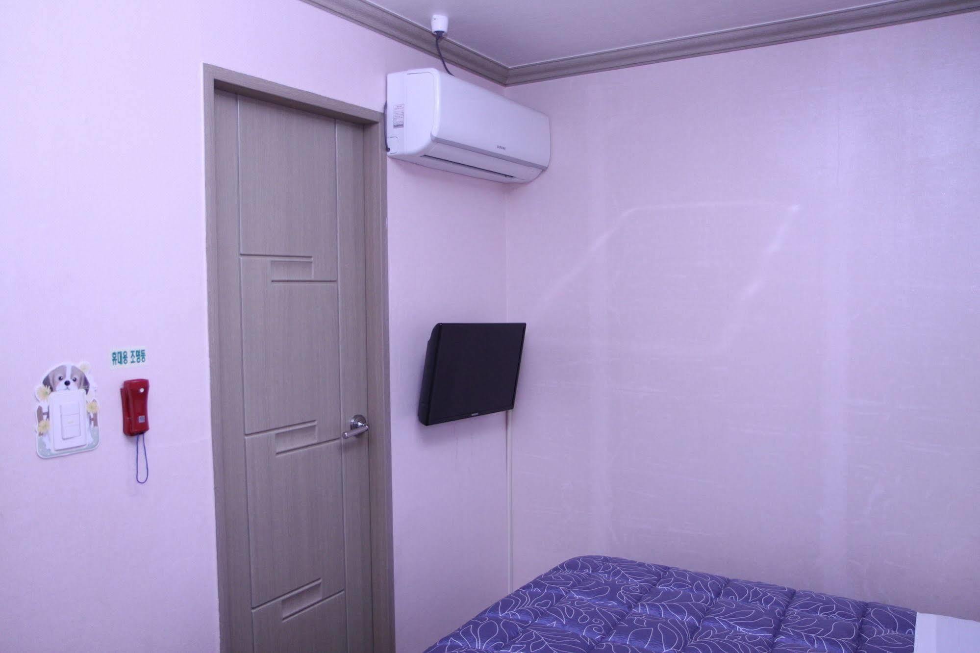 גייאונגג'ו Hostel Dahyun & Guesthouse מראה חיצוני תמונה