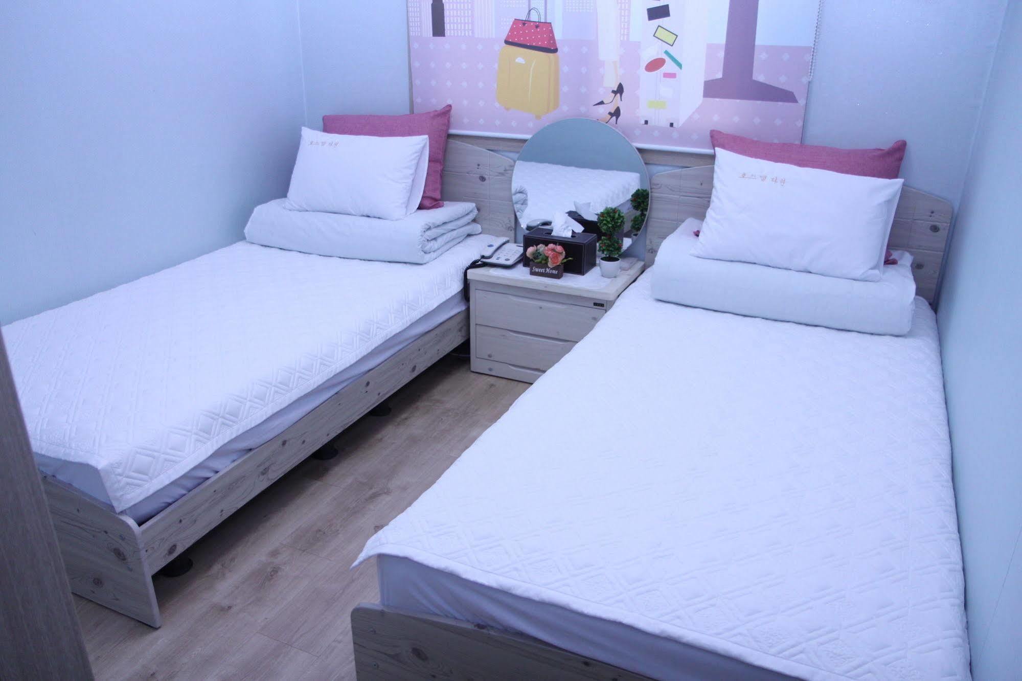 גייאונגג'ו Hostel Dahyun & Guesthouse מראה חיצוני תמונה